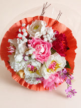 Bouquet di carta cipria e corallo